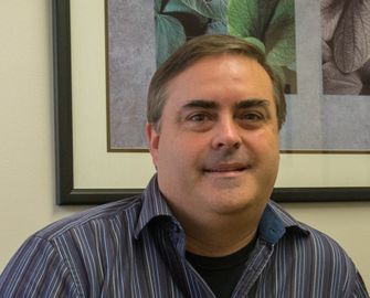 Glenn Bishop_headshot (002)